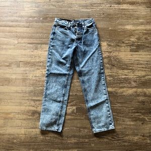 BDG high waisted jeans